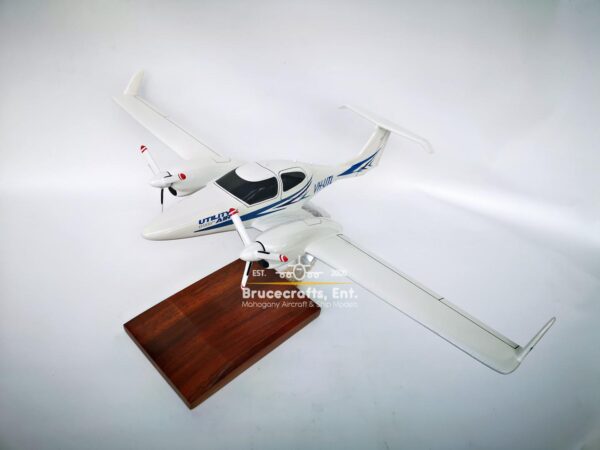 Diamond DA42 Twin Star Utility Air VH-UTL - Image 3